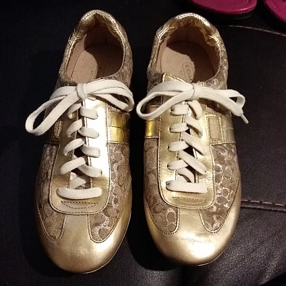 Coach tennis shoes